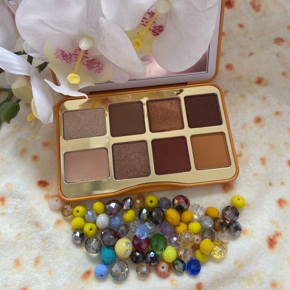 Too Faced 🤩 hot buttered rum 🌷